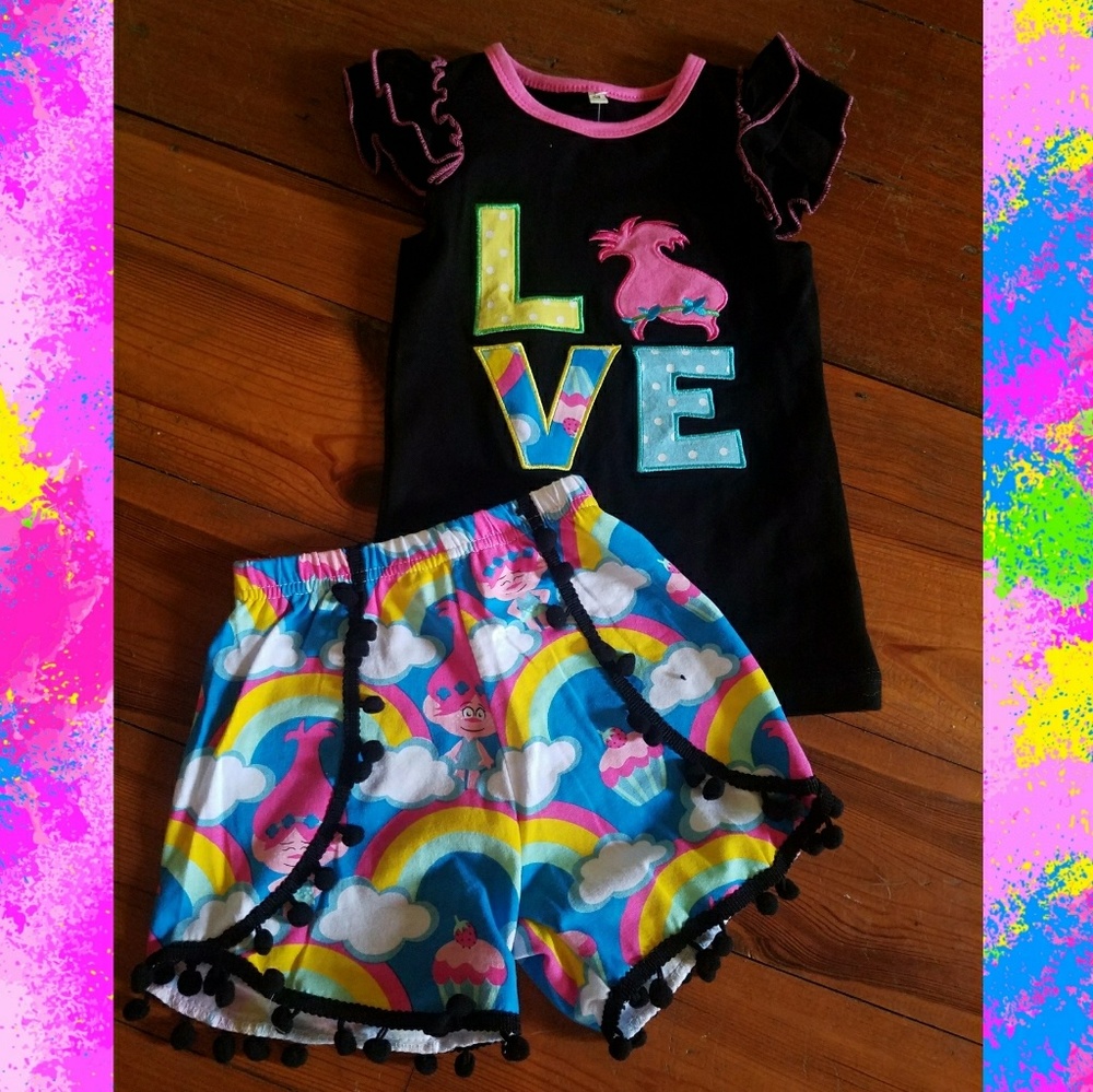 NWT Troll Love 2pc outfit